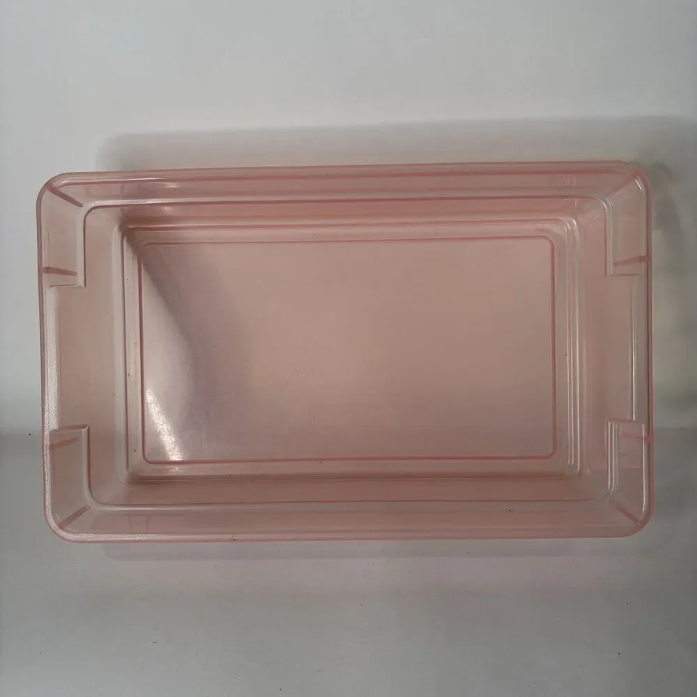 Vintage Rubbermaid Storage Container Dusty Pink With Lid Plastic Snap Shut 0286